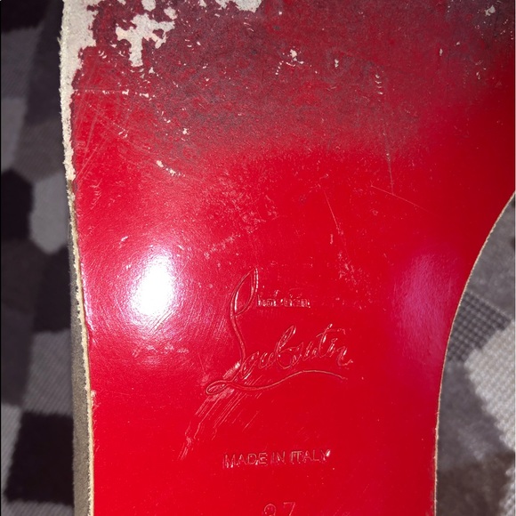 Christian Louboutin suede tan flats. Size 37 - Picture 7 of 8